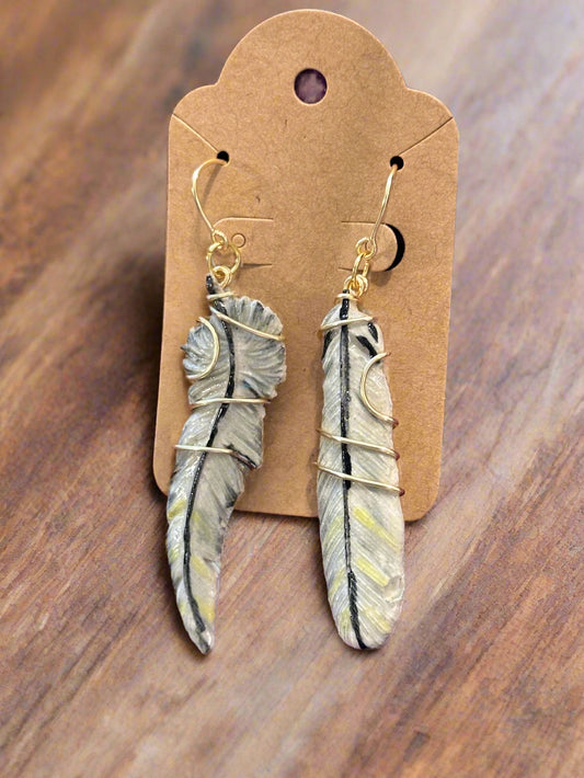 Waunette handmade ceramic Feather Earrings