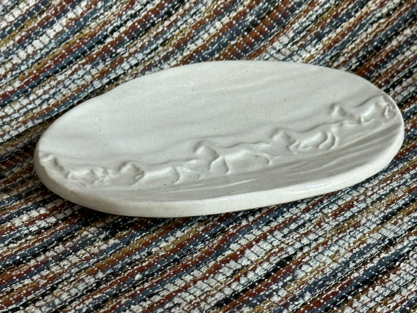 Oval Running Horses Soap dish